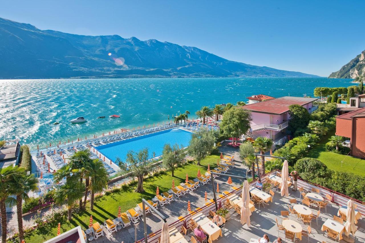 Hotel Ideal Limone sul Garda Exteriör bild